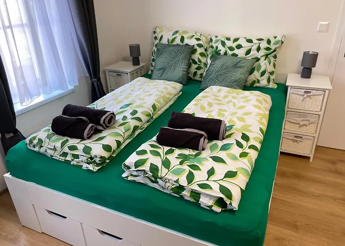 V Centru Kašperských Hor *
